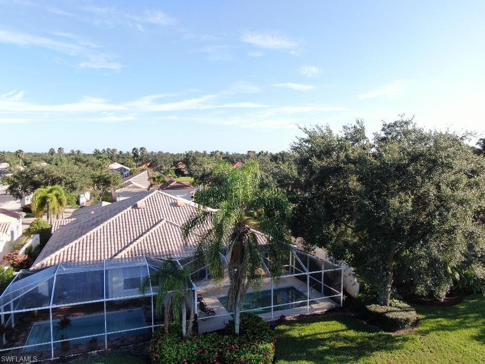 ISLAND WALK - Residential