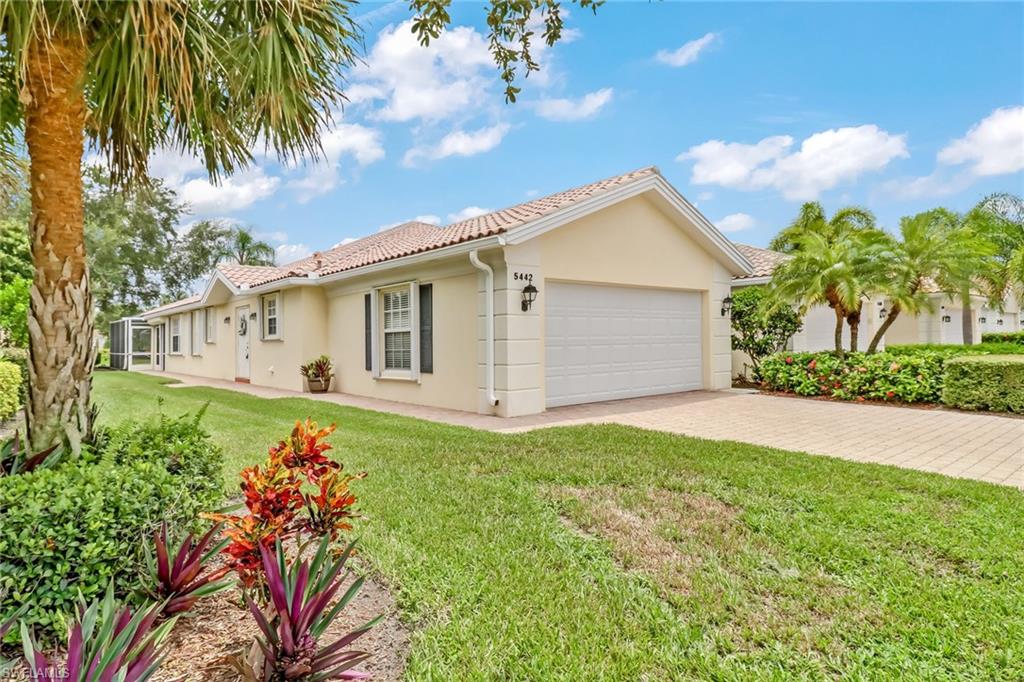 ISLAND WALK - Residential