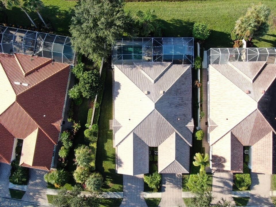 ISLAND WALK - Residential