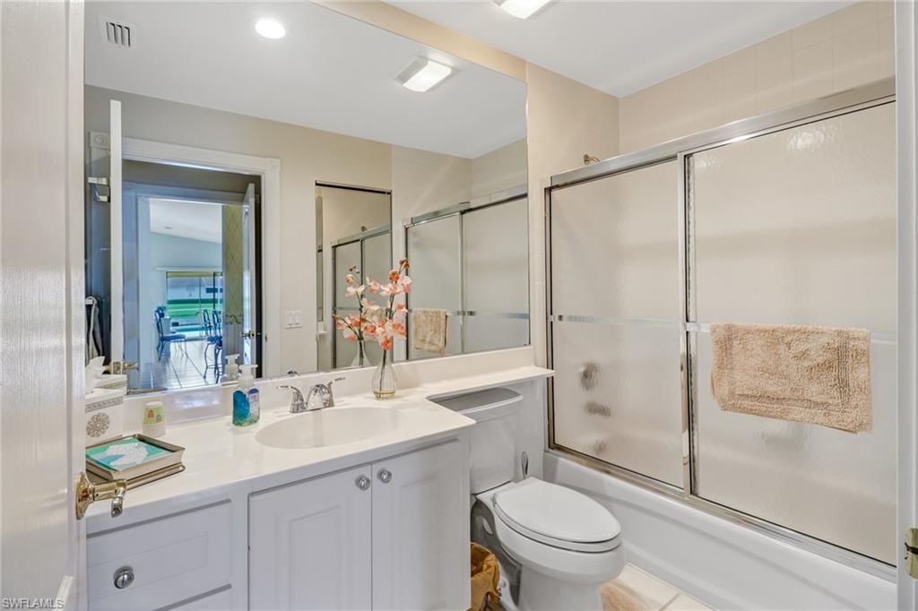 ISLAND WALK - Residential