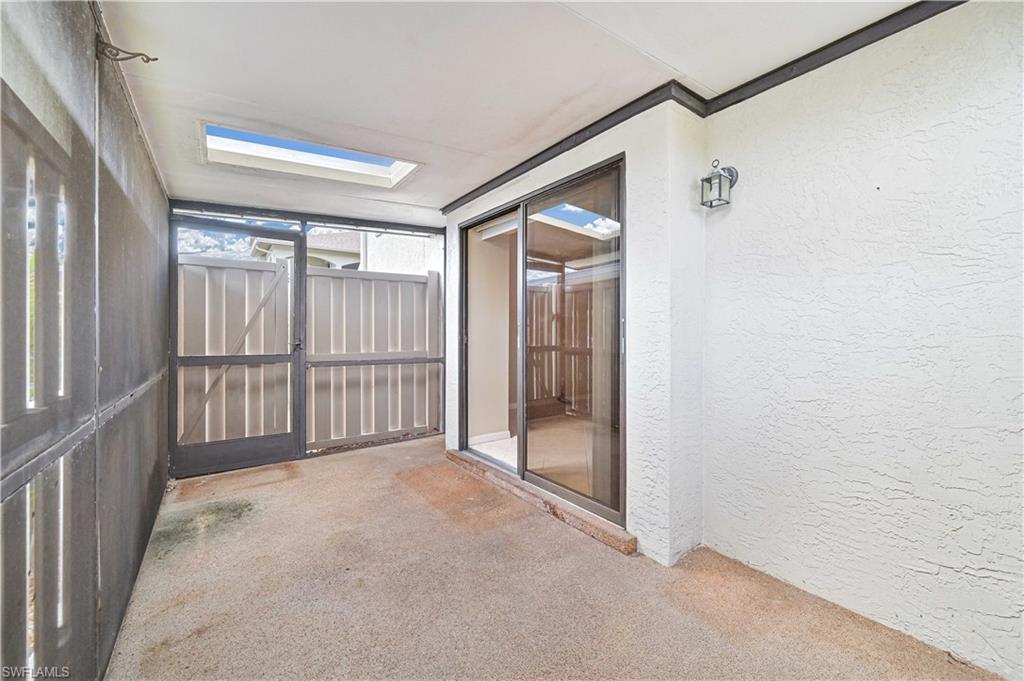 VILLAS THREE - Residential