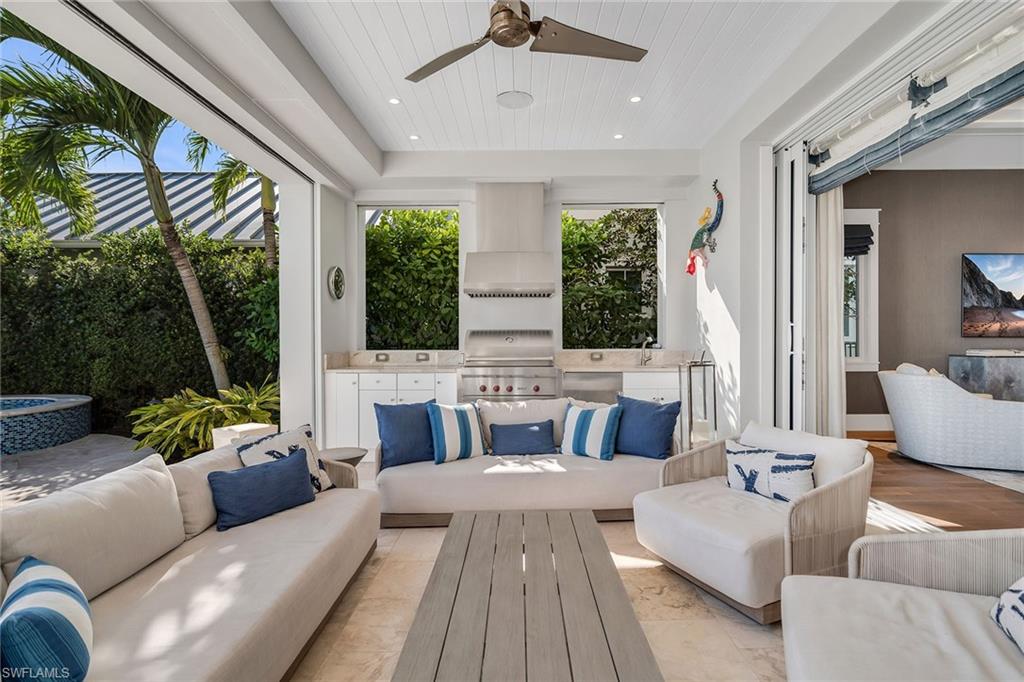 MANGROVE BAY - Residential