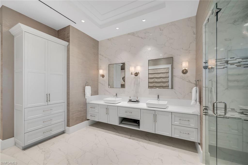 MANGROVE BAY - Residential