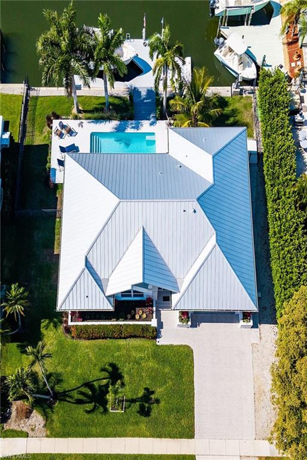 Photo of 1609 Villa CT, MARCO ISLAND, FL 34145 (MLS # 226020289)