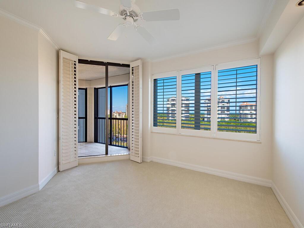 CARLYSLE AT BAY COLONY - Residential