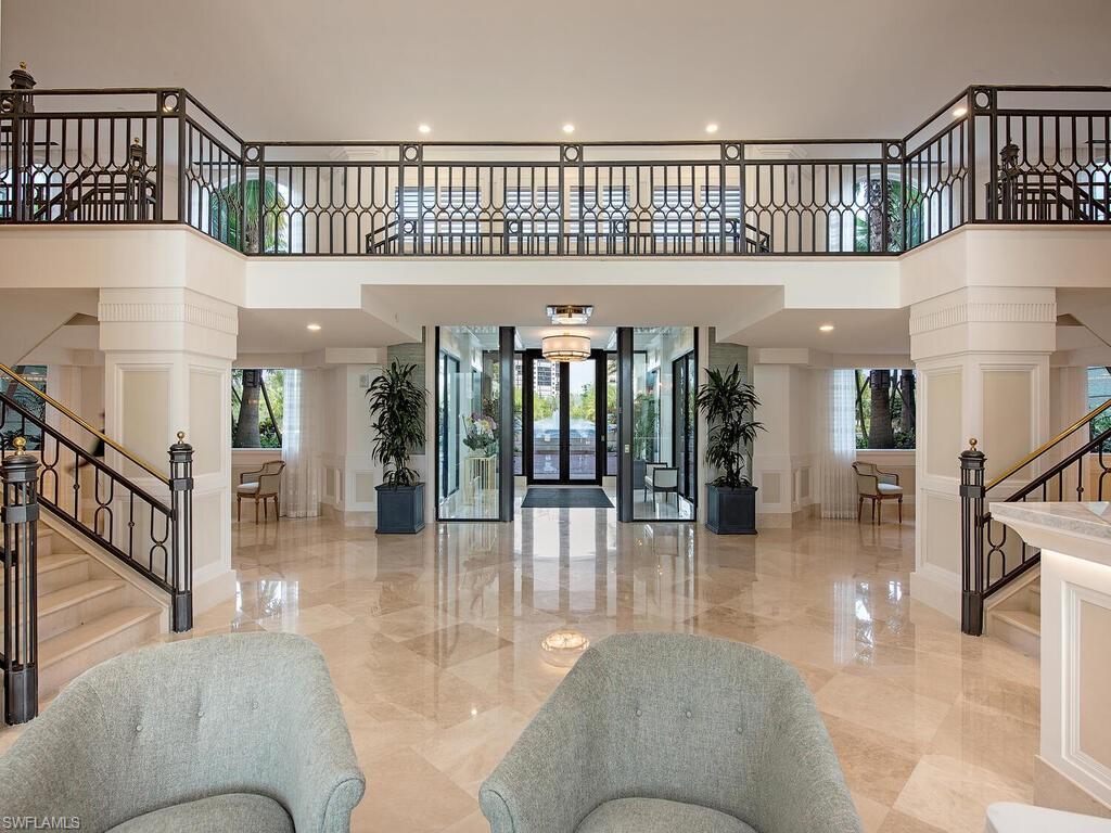 CARLYSLE AT BAY COLONY - Residential