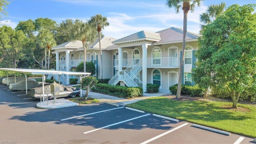 TWELVE OAKS - Residential