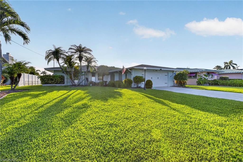 CAPE CORAL - Residential