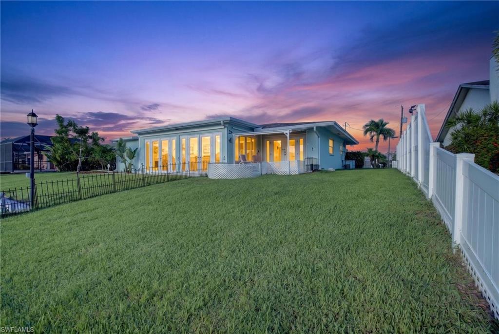 CAPE CORAL - Residential