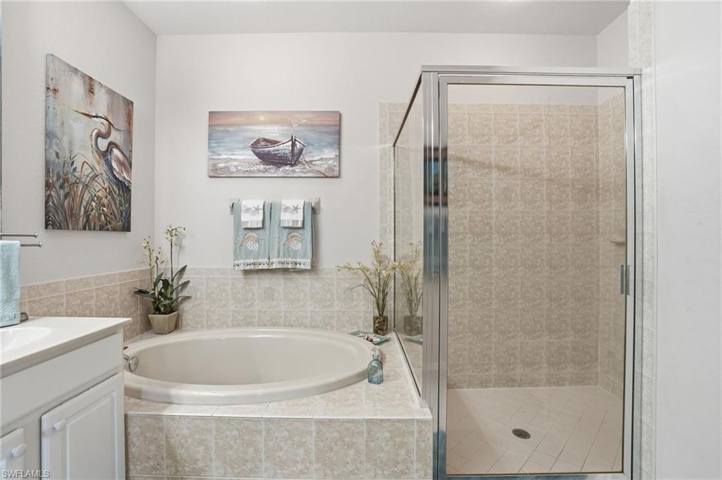 REFLECTION LAKES - Residential