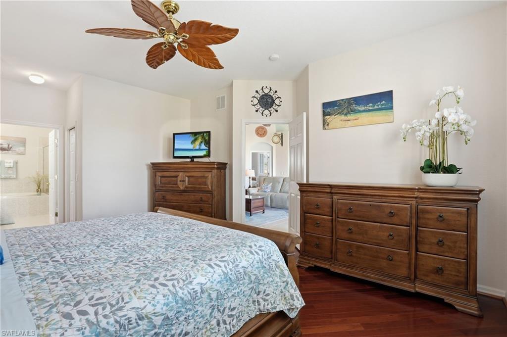 REFLECTION LAKES - Residential