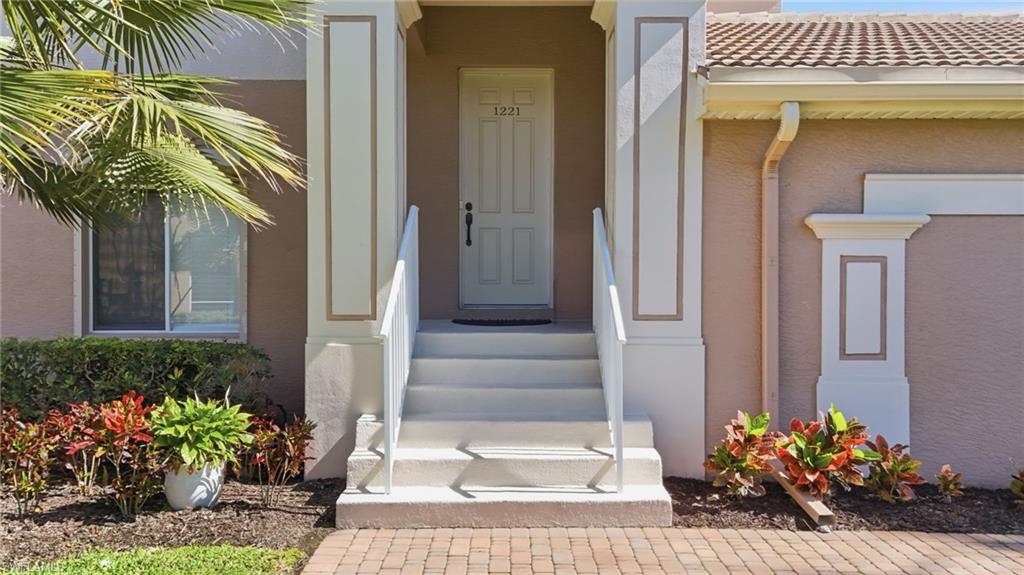 REFLECTION LAKES - Residential