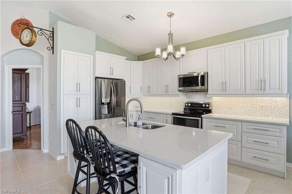 REFLECTION LAKES - Residential