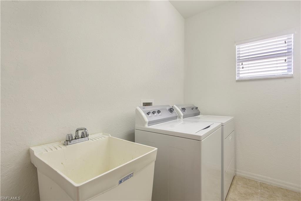 VALENCIA COUNTRY CLUB - Residential