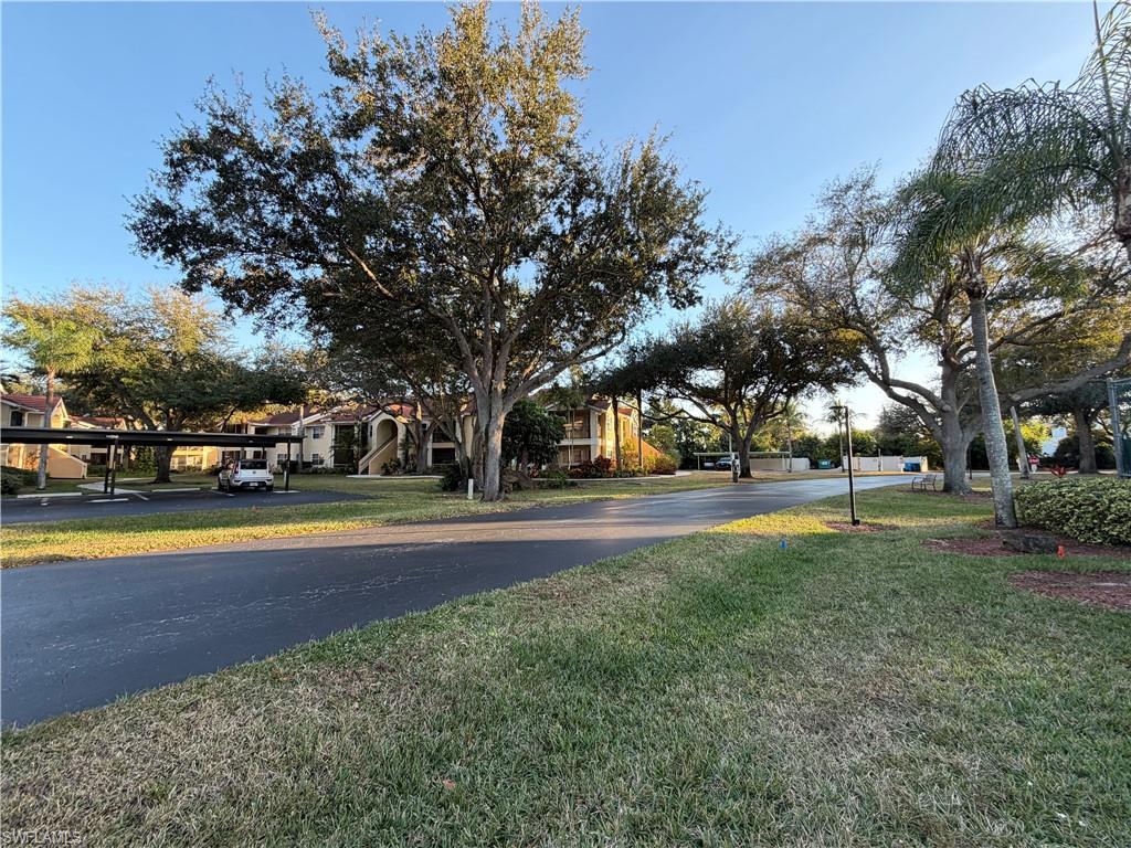VENETIAN PALMS - Residential
