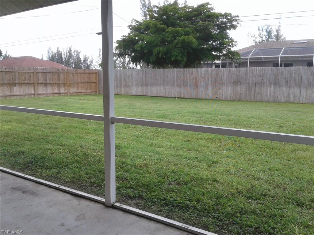 CAPE CORAL - Residential