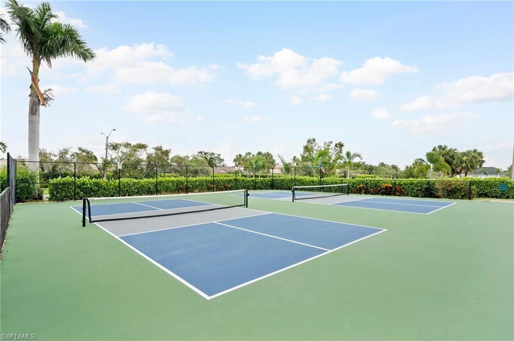 CROSS CREEK ESTATES - Residential