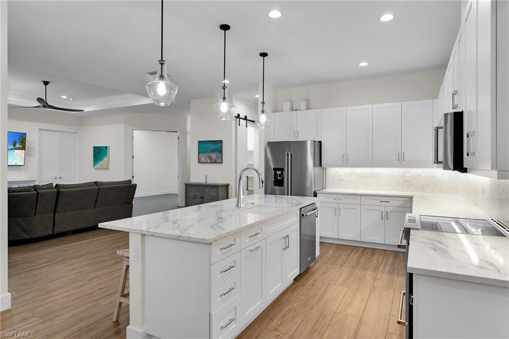 MARCO ISLAND - Residential