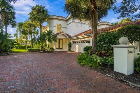 Photo of 2438 Terra Verde LN #2438, NAPLES, FL 34105 (MLS # 226035918)