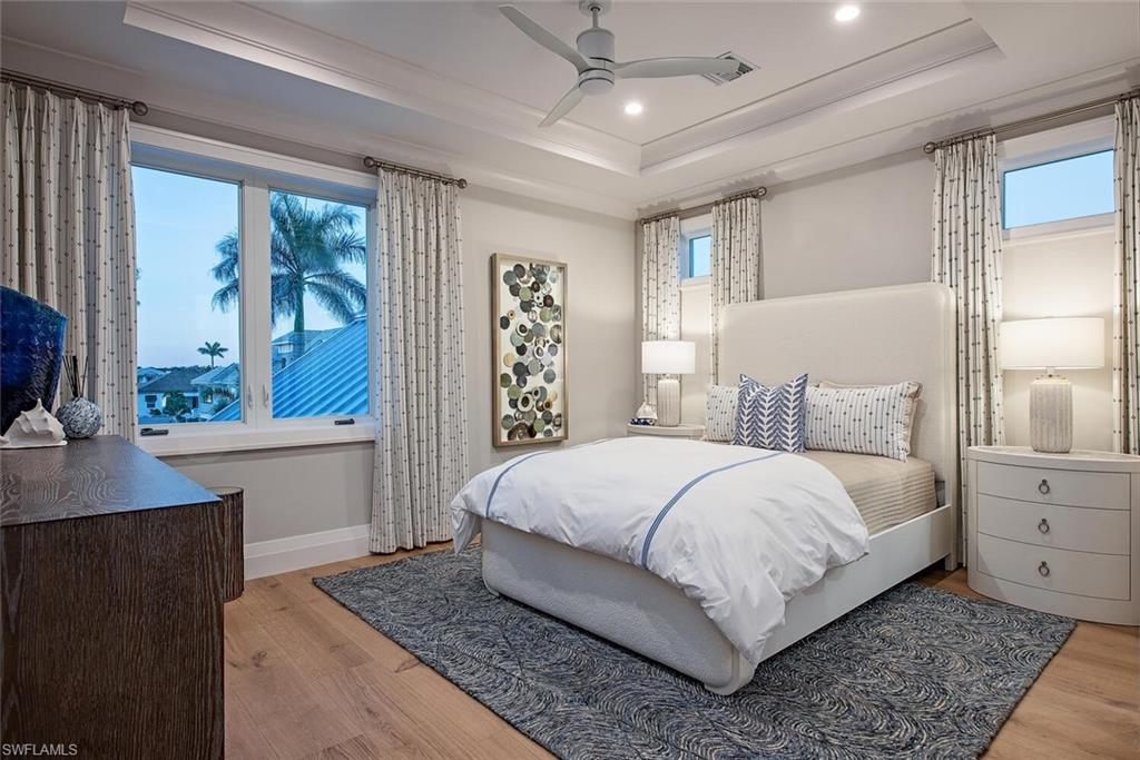 ROYAL HARBOR - Residential