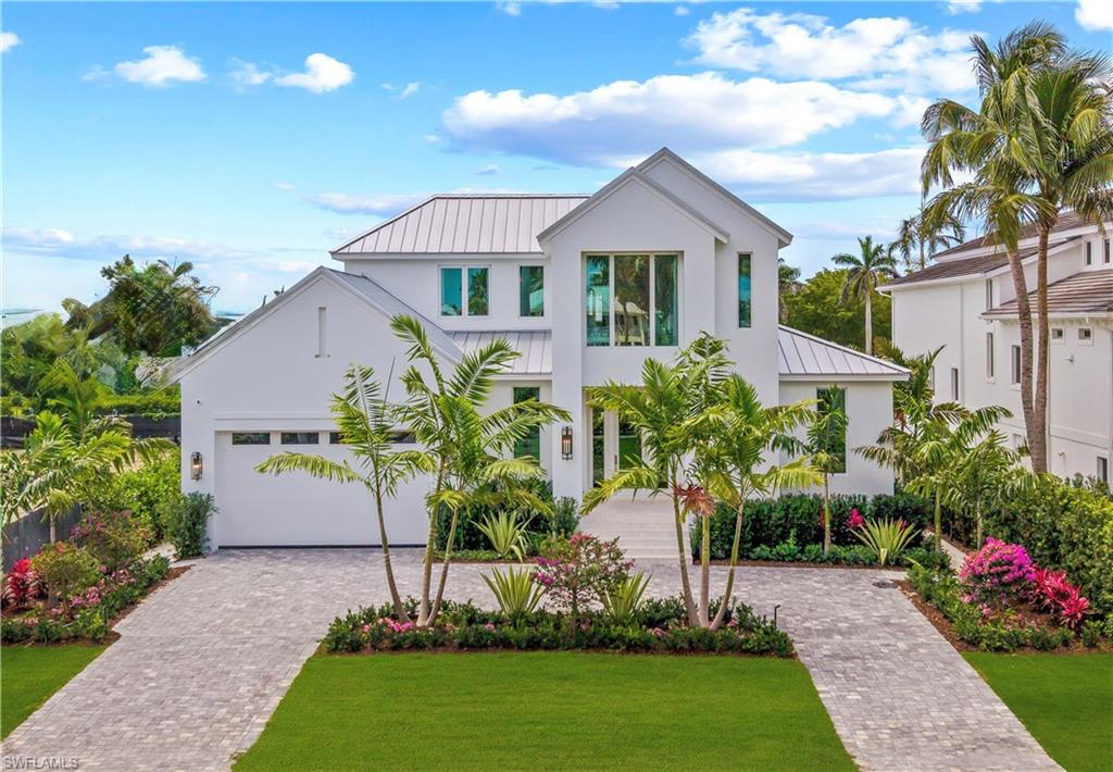 ROYAL HARBOR - Residential