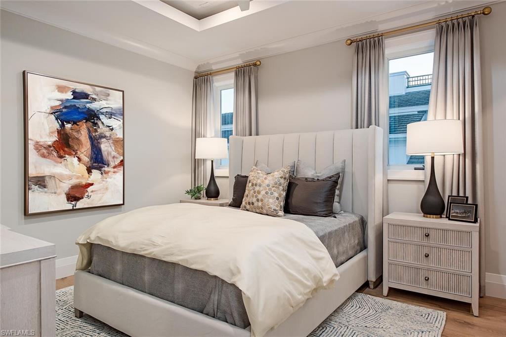 ROYAL HARBOR - Residential