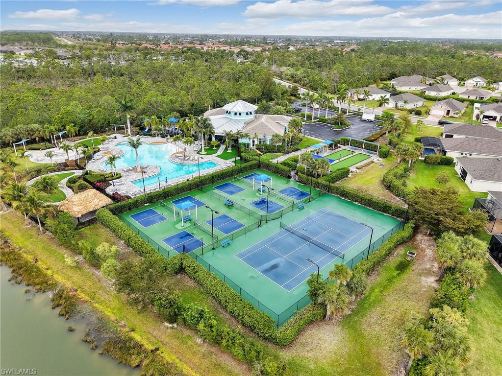 ENTRADA - Residential