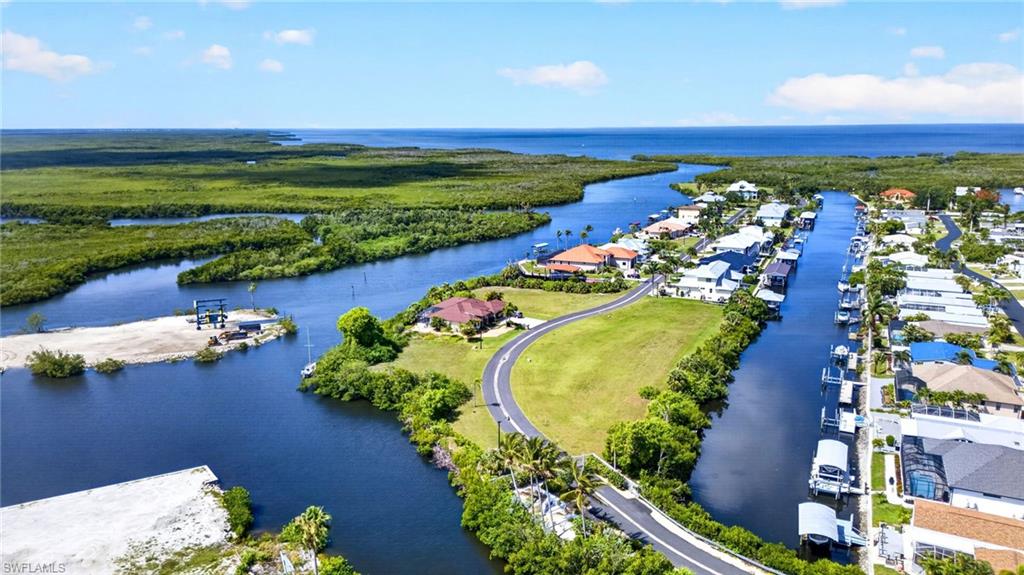 PUNTA GORDA - Land