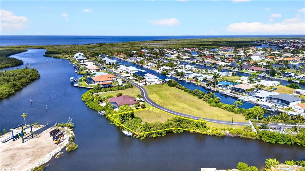PUNTA GORDA - Land