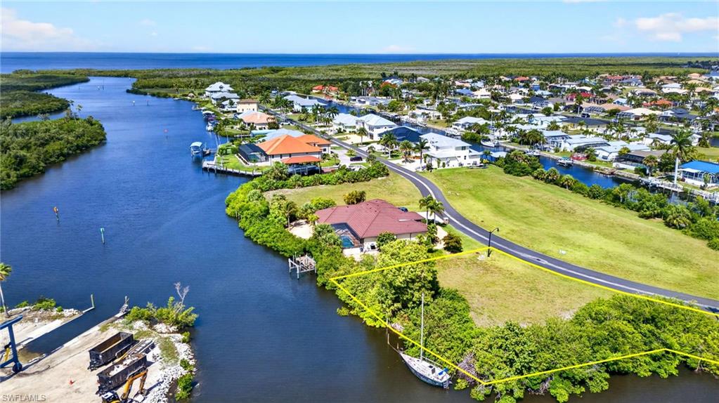 PUNTA GORDA - Land