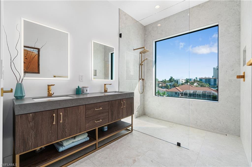 CONNERS - Residential