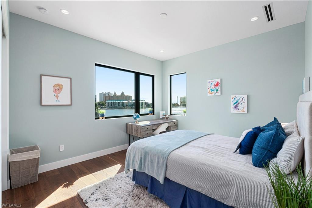 CONNERS - Residential