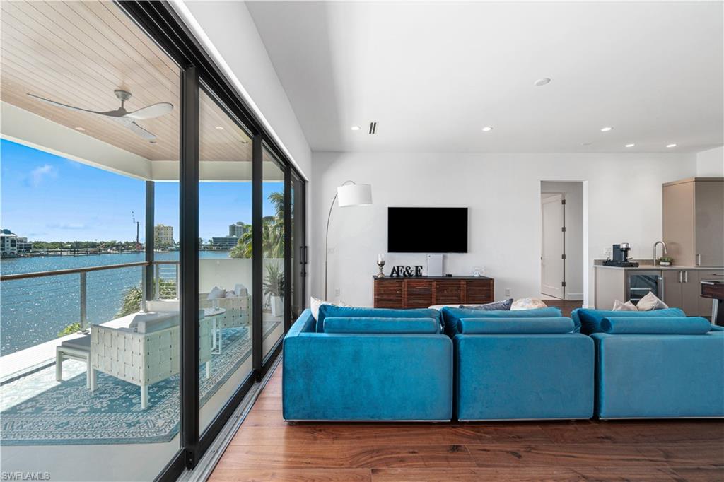 CONNERS - Residential