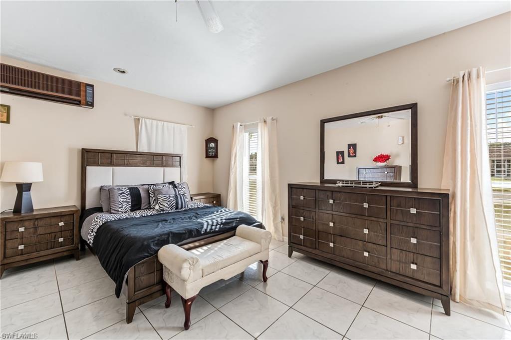 GOLDEN GATE CITY - Residential