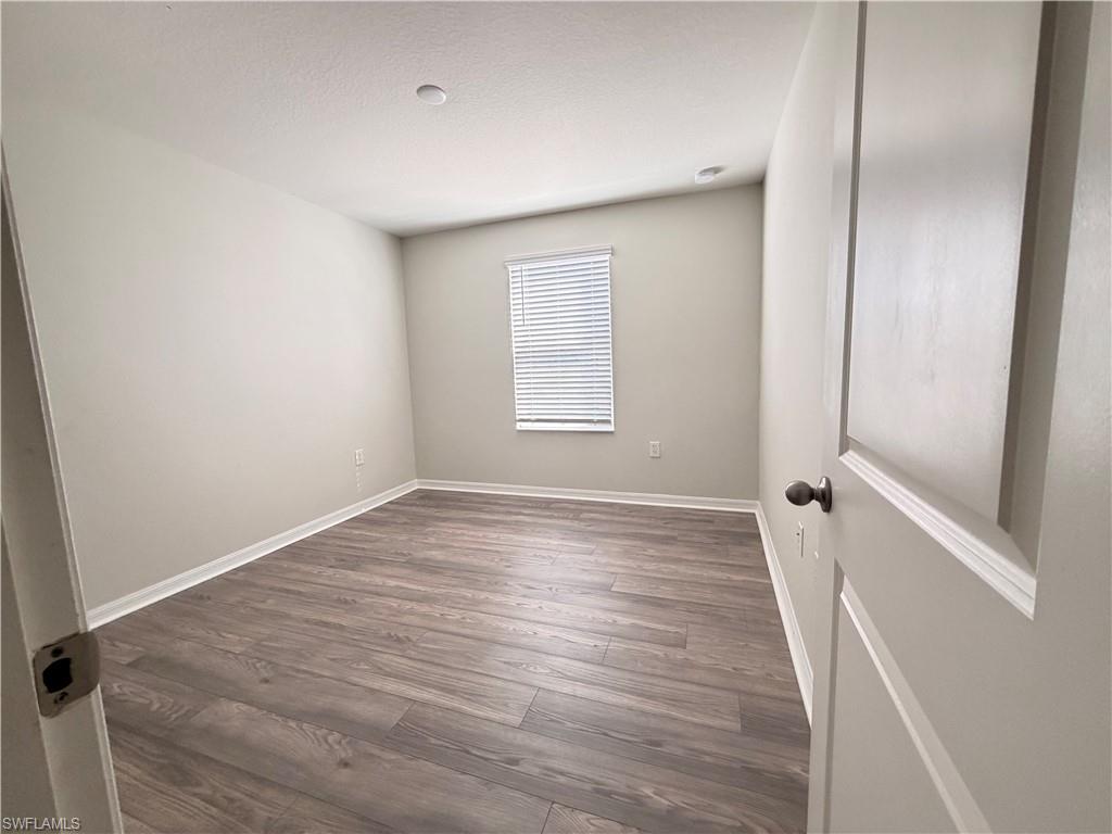 BAYSHORE COMMONS - Residential Lease