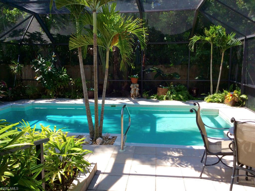 NAPLES PARK - Residential