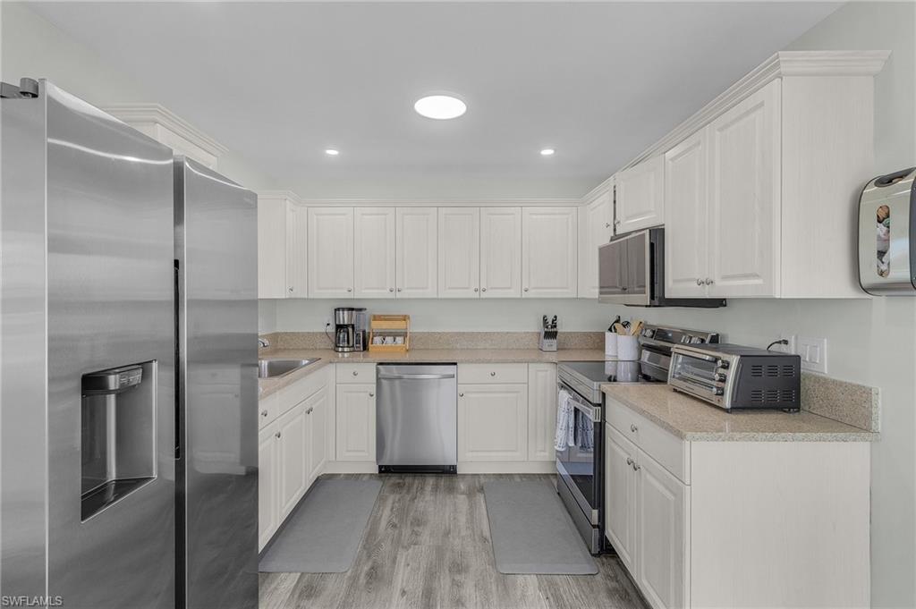 SERENITY COVE - Residential