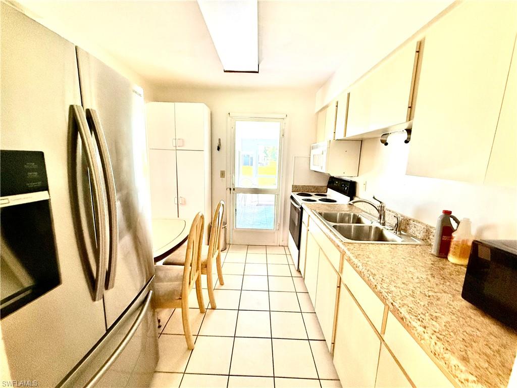 PINEWOOD CONDOMINIUM - Residential