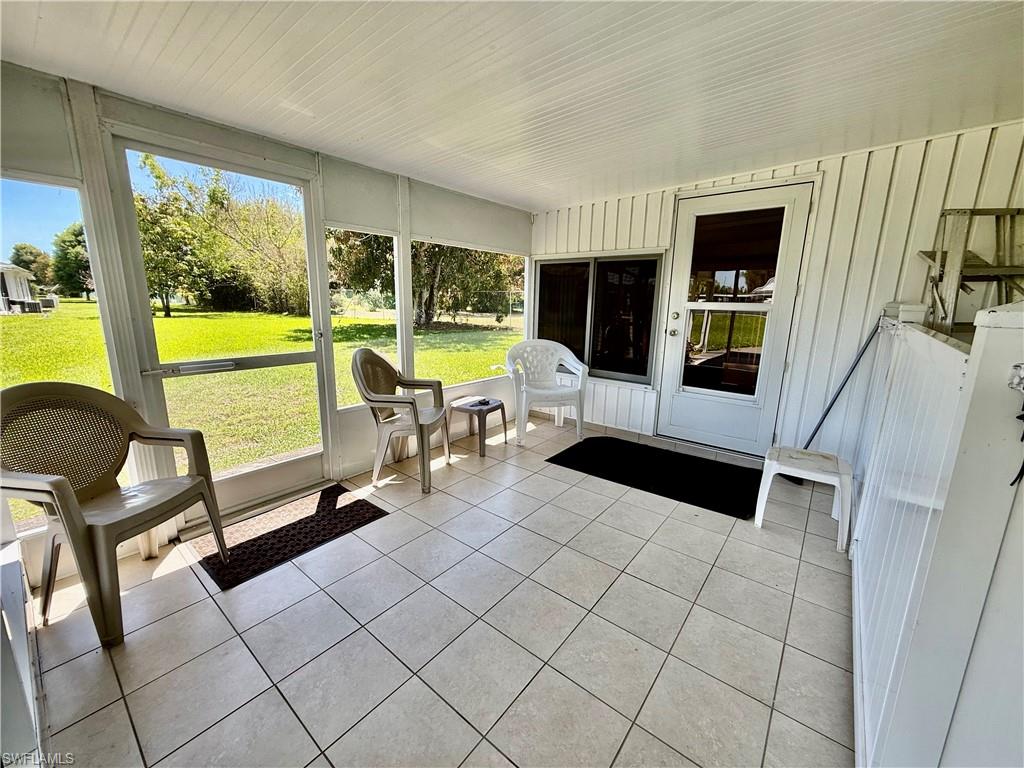 PINEWOOD CONDOMINIUM - Residential