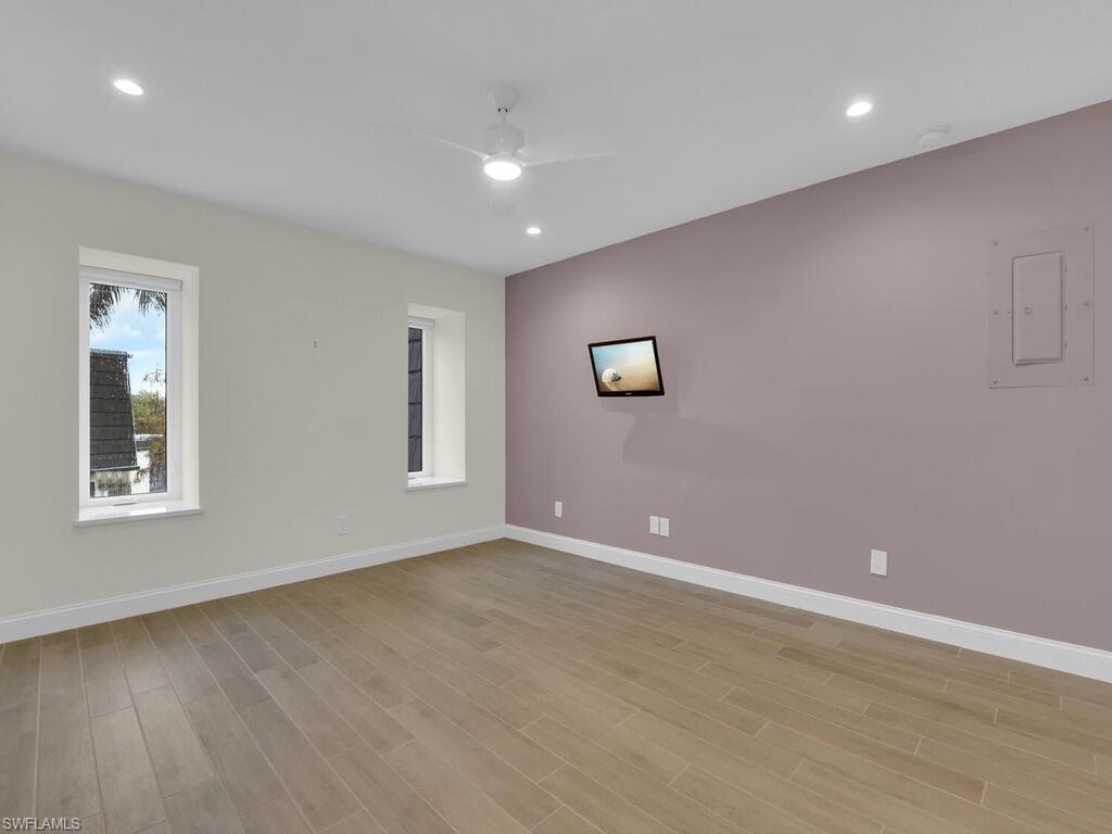 NAPLES BATH AND TENNIS CLUB - Residential