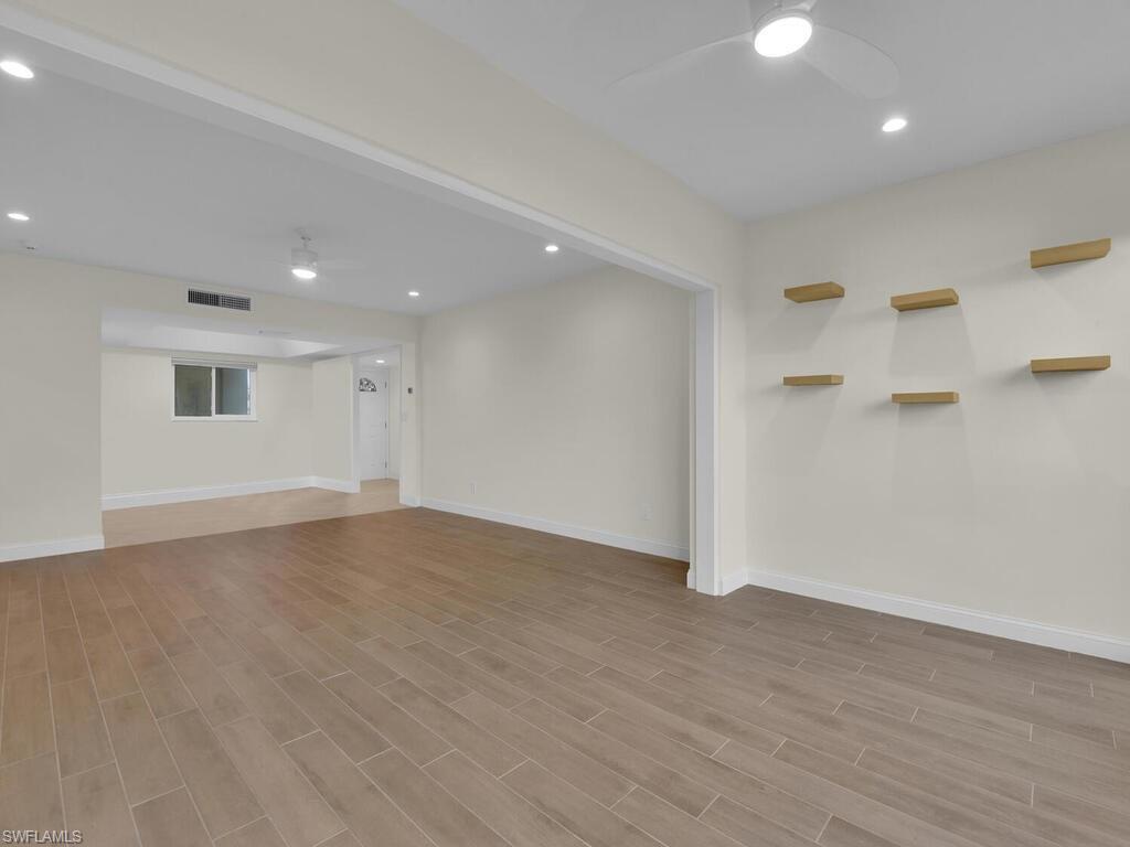 NAPLES BATH AND TENNIS CLUB - Residential