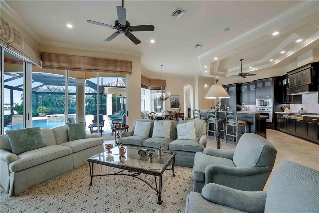 MARCO BEACH - Residential