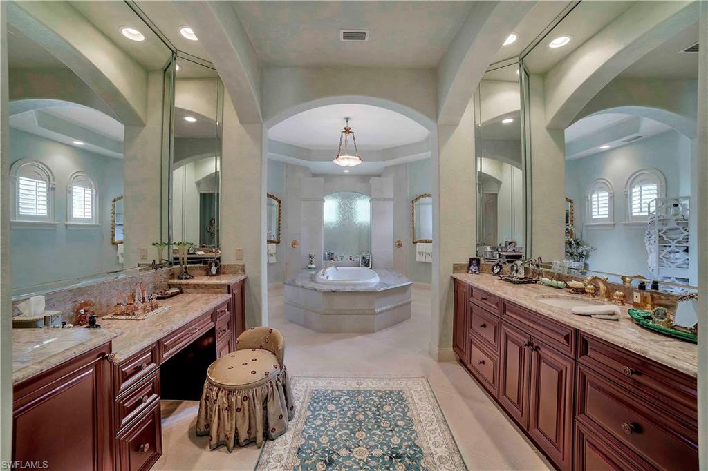 MARCO BEACH - Residential