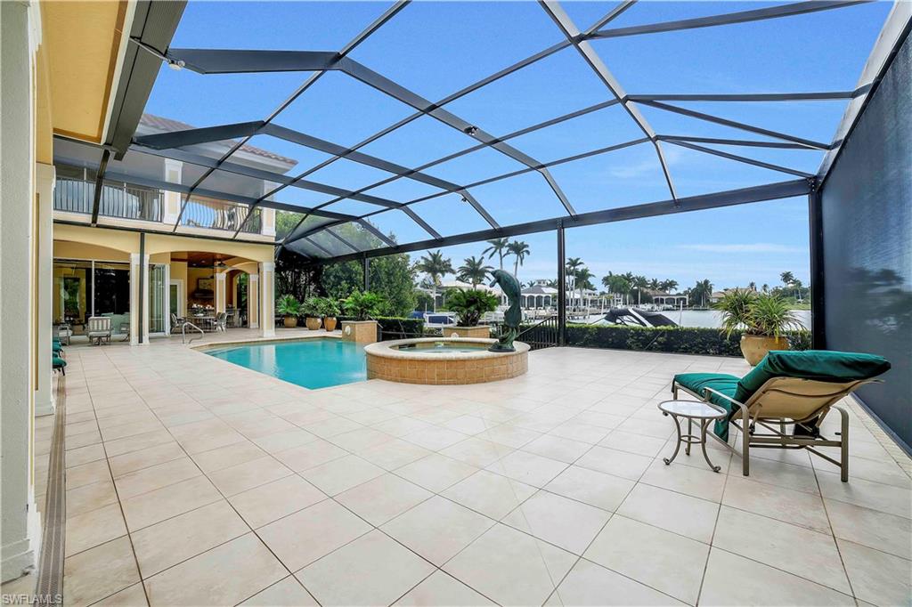 MARCO BEACH - Residential