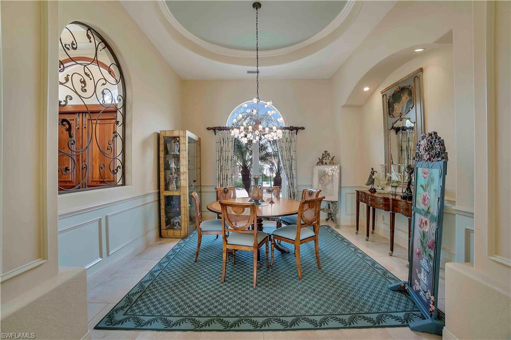 MARCO BEACH - Residential