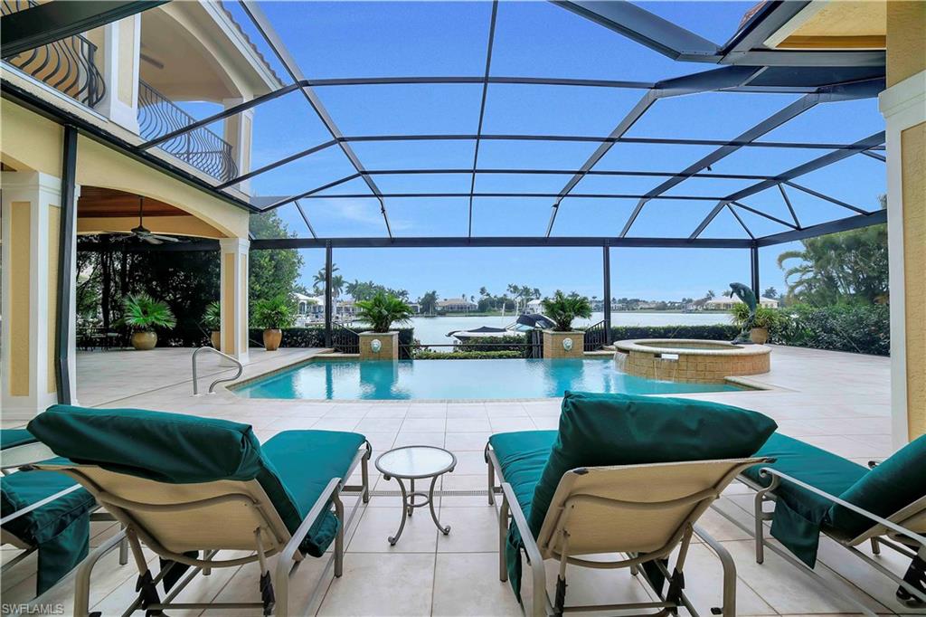 MARCO BEACH - Residential