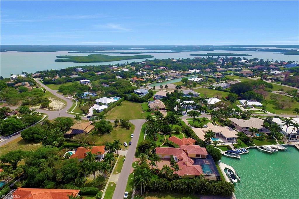 MARCO BEACH - Residential