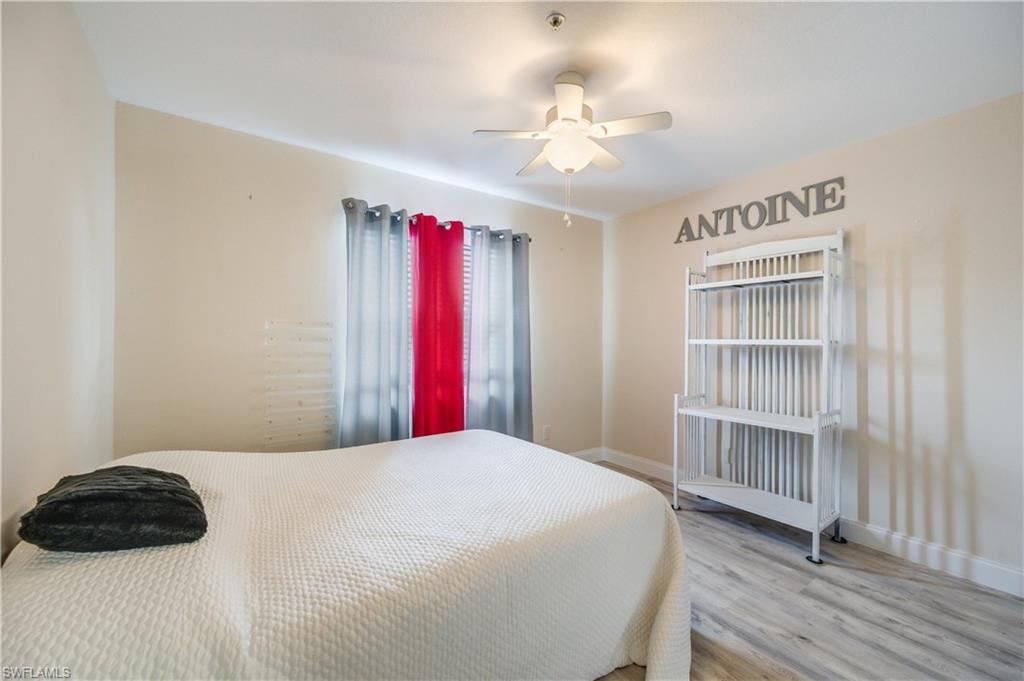 HUNTINGTON LAKES - Residential