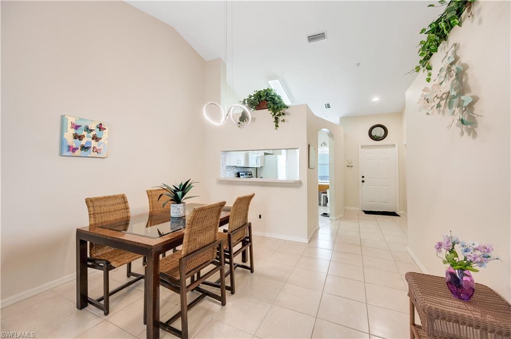 HUNTINGTON LAKES - Residential