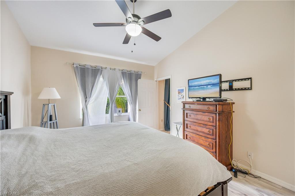 HUNTINGTON LAKES - Residential